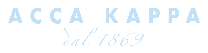 Logo en color celeste de la marca Acca Kappa